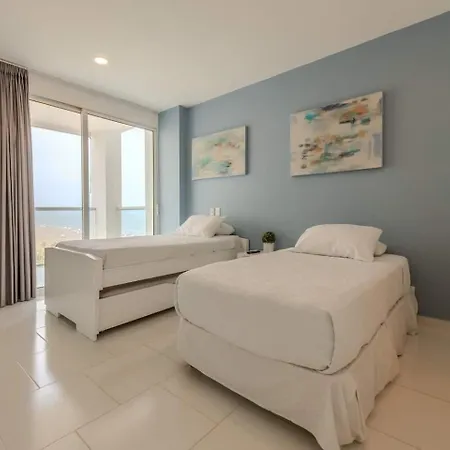 Spectacular - Ocean View - Beautiful Pools Cartagena